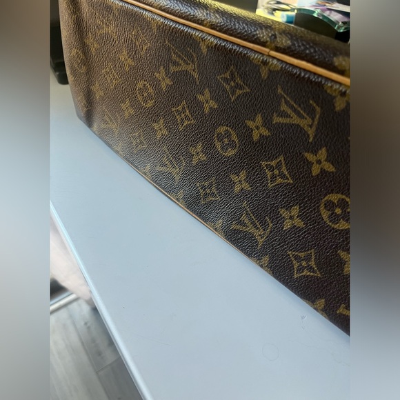 LOUIS VUITTON Batignolles horizontal handbag - Picture 13 of 15